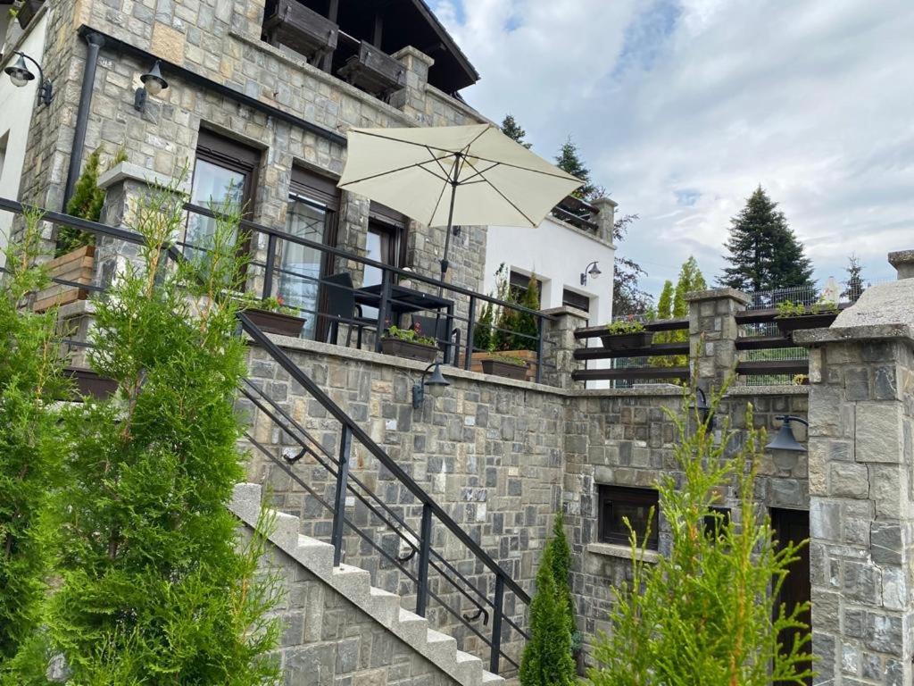 Vila Terase Hotell Sinaia Exteriör bild